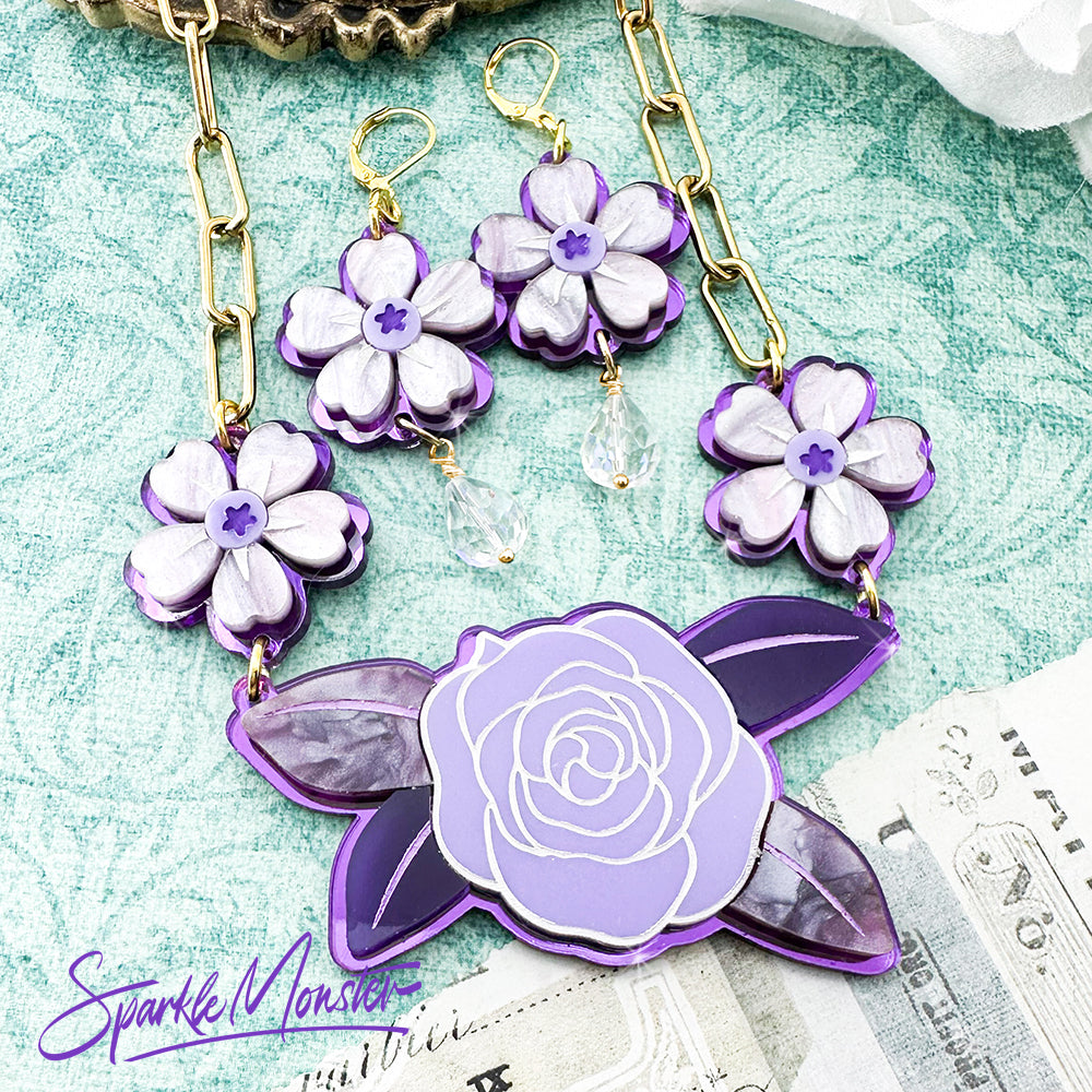 Garden of Queen Charlotte, Bridgerton inspired necklace