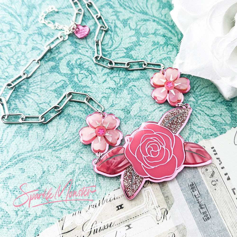 LUCKY LAST Garden of Cressida, Bridgerton inspired necklace