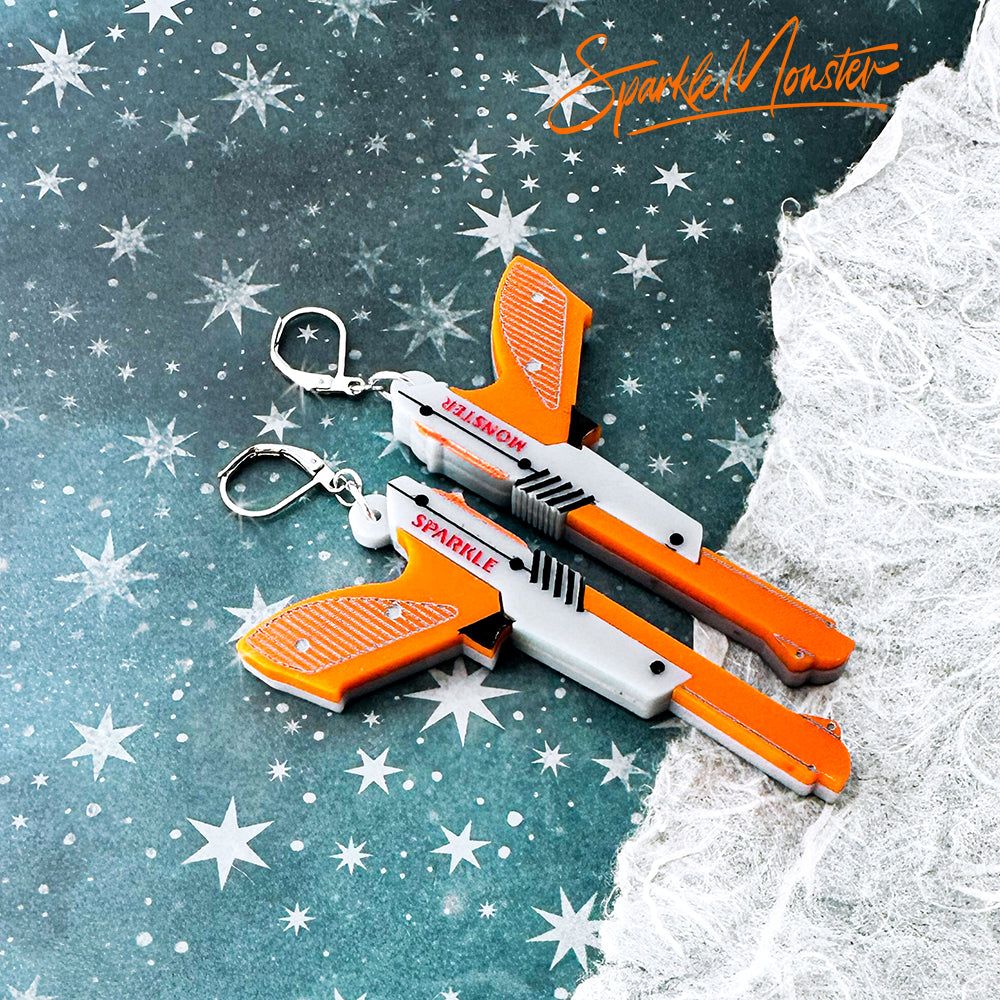 Hunting Ducks, zapper dangle earring
