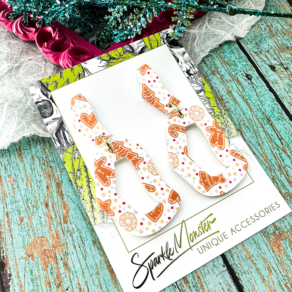 Every Occasion dangle earrings, gingerbread cookies