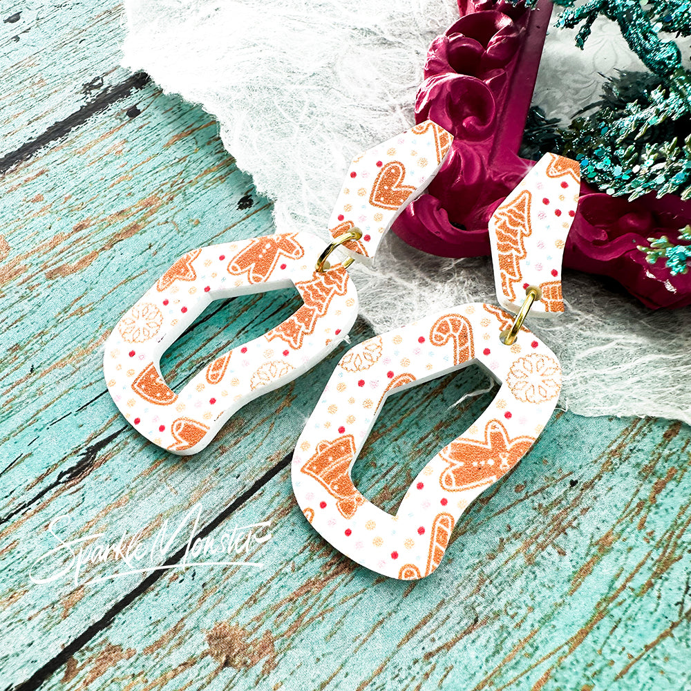 Every Occasion dangle earrings, gingerbread cookies