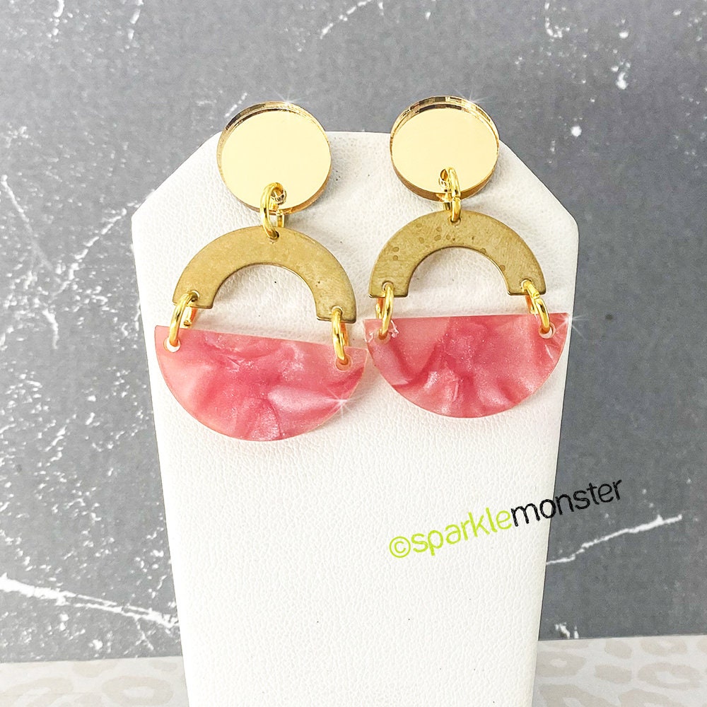 LUCKY LAST Modern Babe dangle earrings